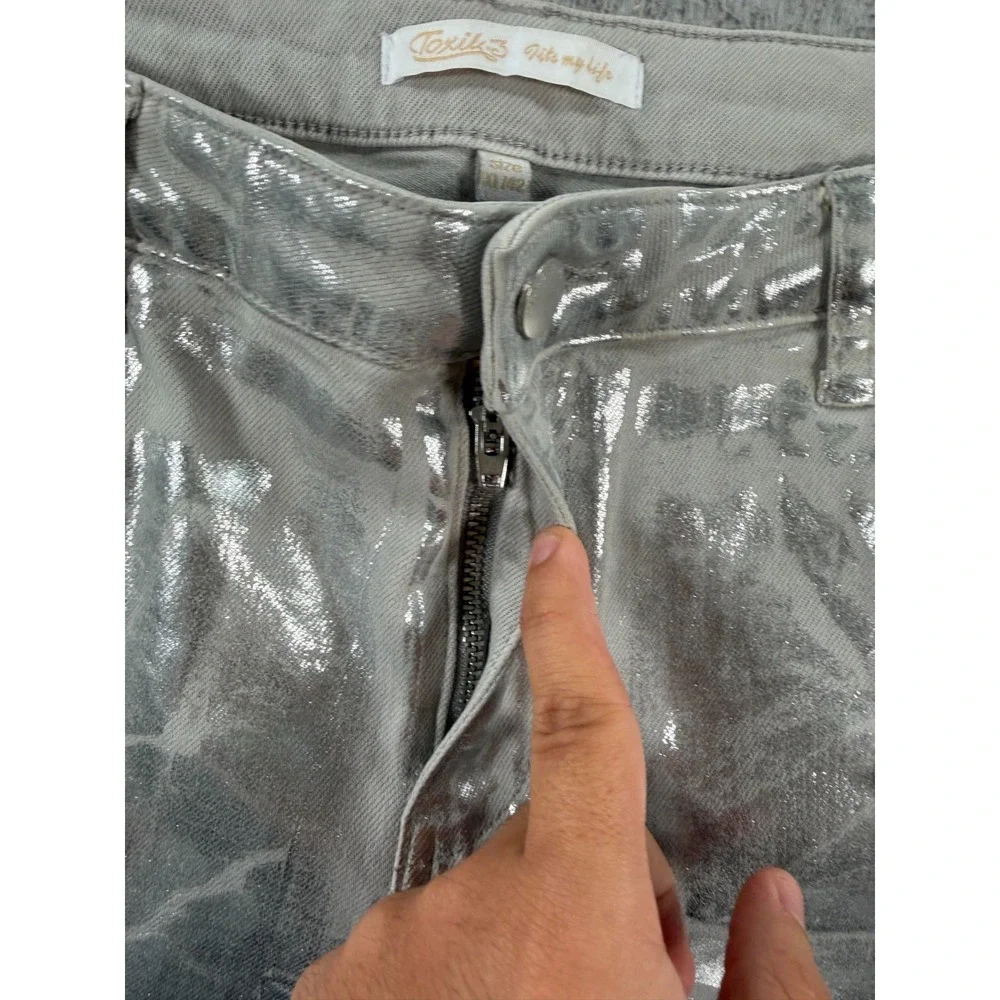 Toxik3 Jeans Womens XL/42 Gray Silver Metallic Coated‎ Boyfriend NWT